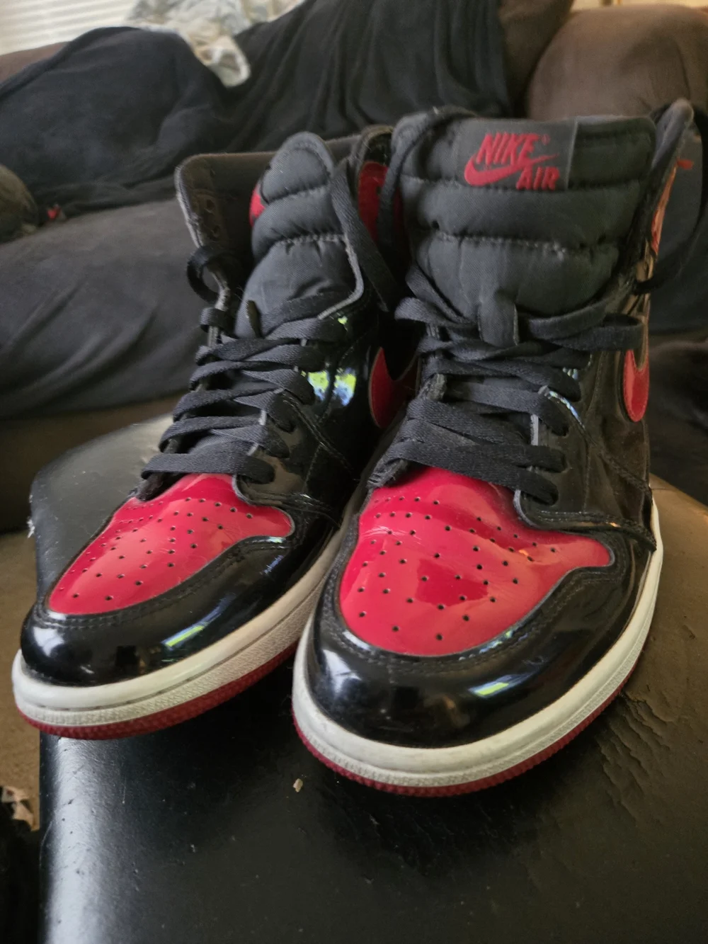 RARE O.G Jordan High-Top Sneakers in Red and Black